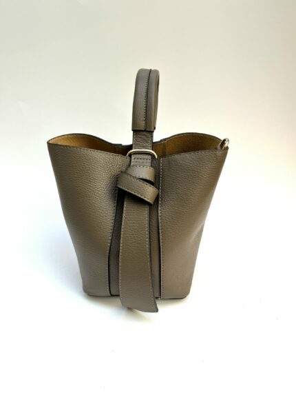 Sac à main cuir avec anses et pochette inclus